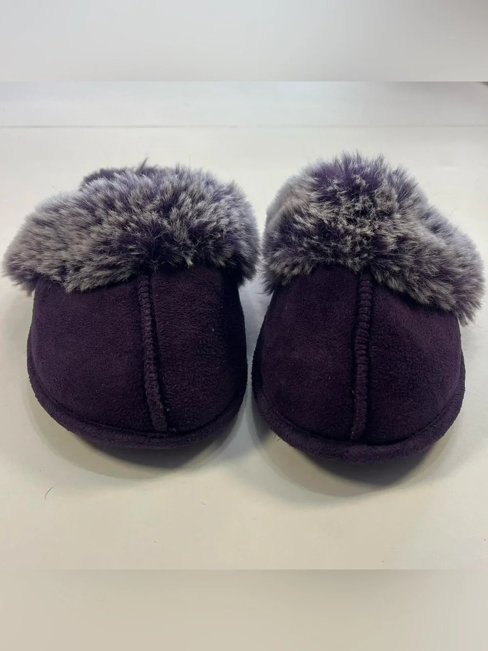 Jessica Simpson Kids Purple Micro-Suede Scuff Slippers Size Large 2-3 Faux Fur